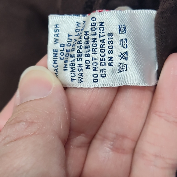 Vintage Lucky Brand Graphic Tee - Picture 10 of 10